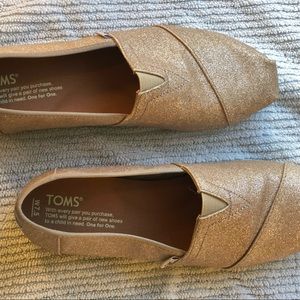 TOMS Glitter Champagne Women’s Size 7.5